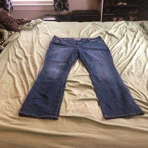 Old navy New Sweetheart Jeans size 20. Dark washed